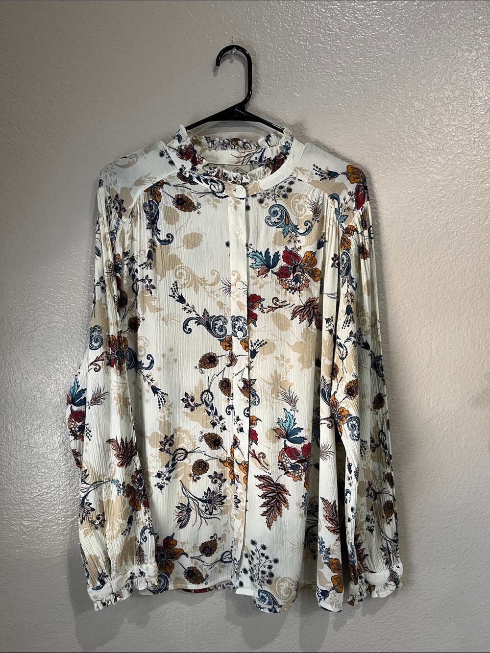 St. John's Bay Cream Floral Paisley Button-Down Shirt Sz XL Bohemian Chic